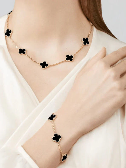 CLOVER | 10-Motive Black Necklace – On-Trend, Modern Eye-Catching Fine Jewelry