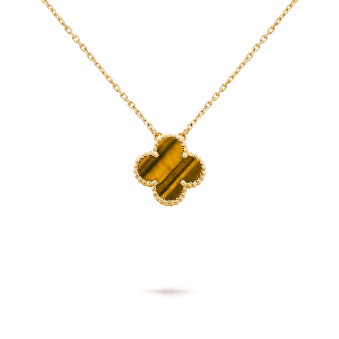 CLOVER Tiger Necklace – Striking, Nature-Inspired Pendant for Day-to-Night Wear