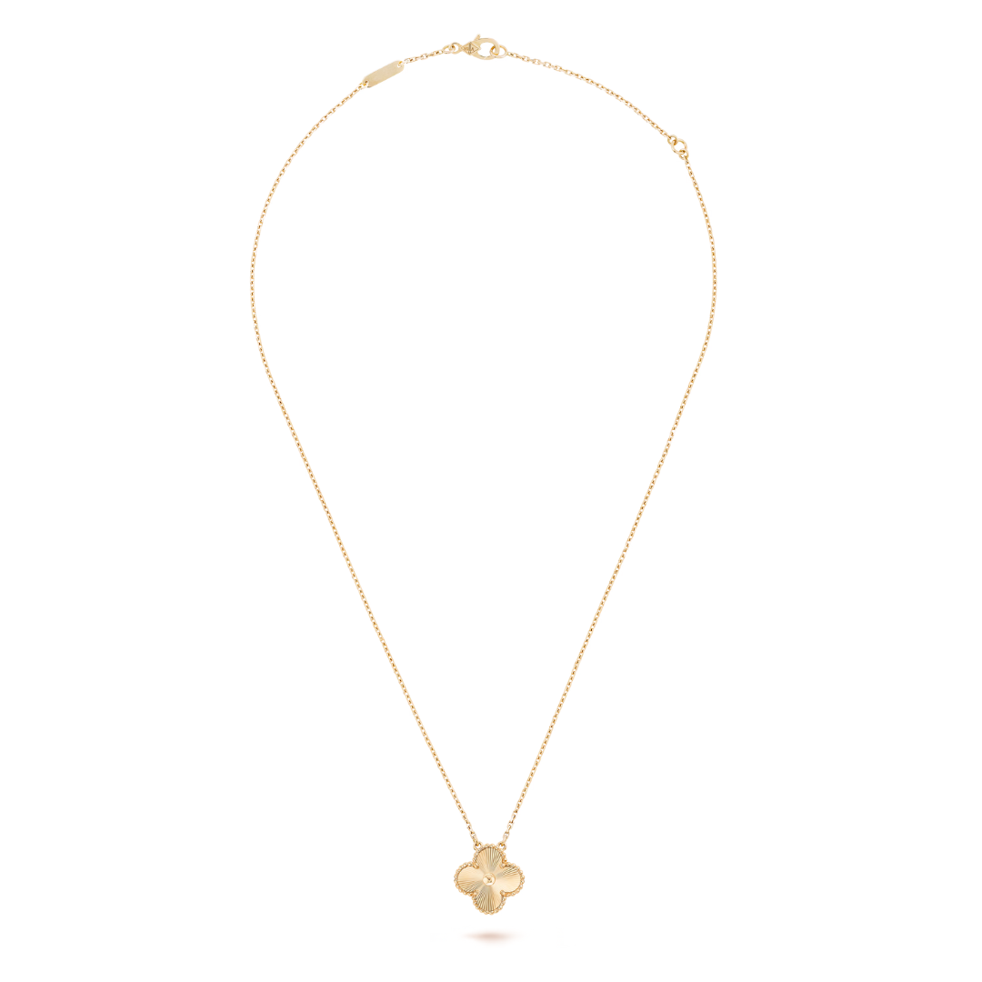 CLOVER Gold Necklace - Enduring Elegance for Day-to-Night Brilliance