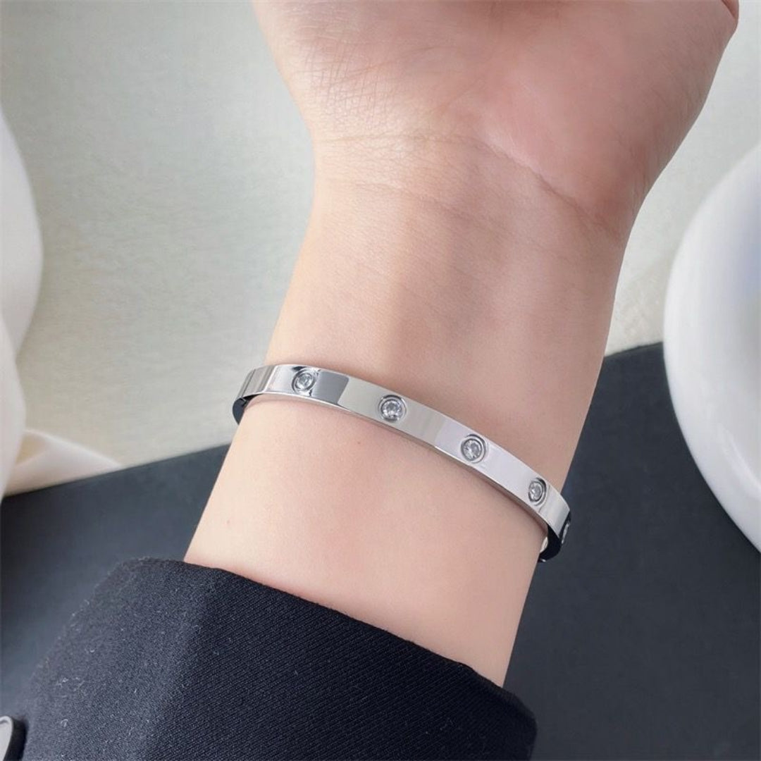 ETERNITY Elite Gold Bracelet | Tiva Jewelry