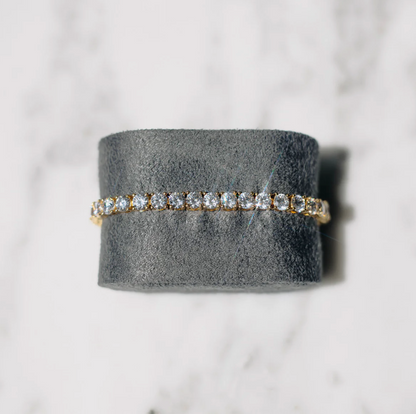 Distinguished Tennis Bracelet — Sparkling Elegance for Any Occasion
