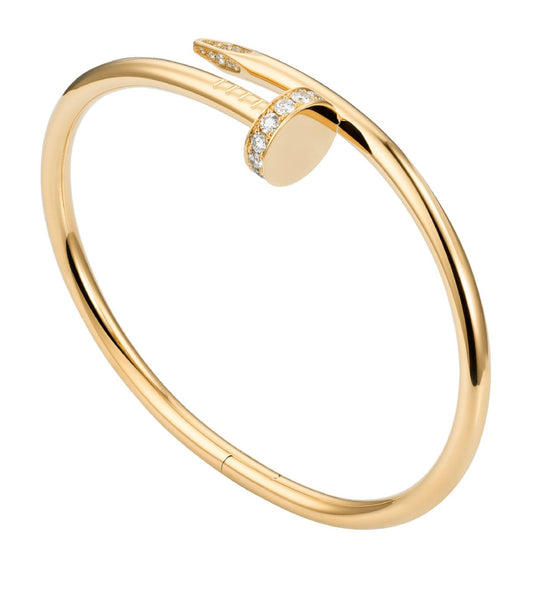 SPIKE Luxe Gold Bracelet – Everlasting Luxury for Every Occasion