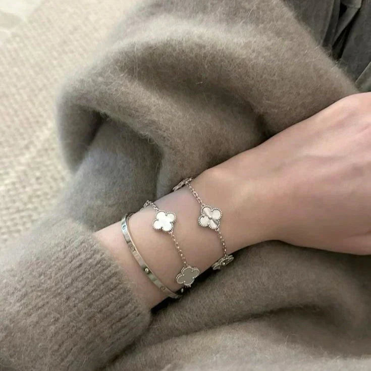 CLOVER White Bracelet - Graceful Day-to-Night Adornment